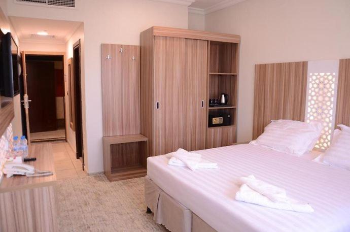 Artal Taiba Hotel 麦地那 外观 照片
